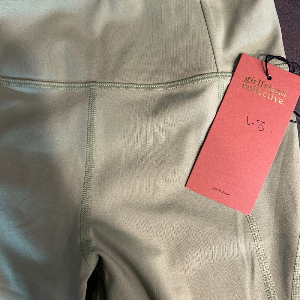 Girlfriend Collective Leggings Sage SMALL NWT - Picture 4 of 7